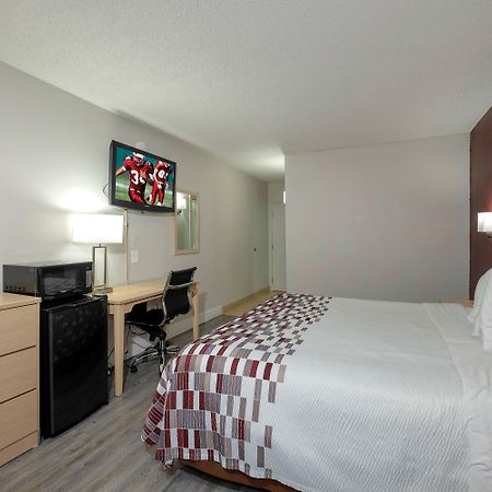 Red Roof Inn Raleigh North-Crabtree Mall-Lenovo Center Екстериор снимка