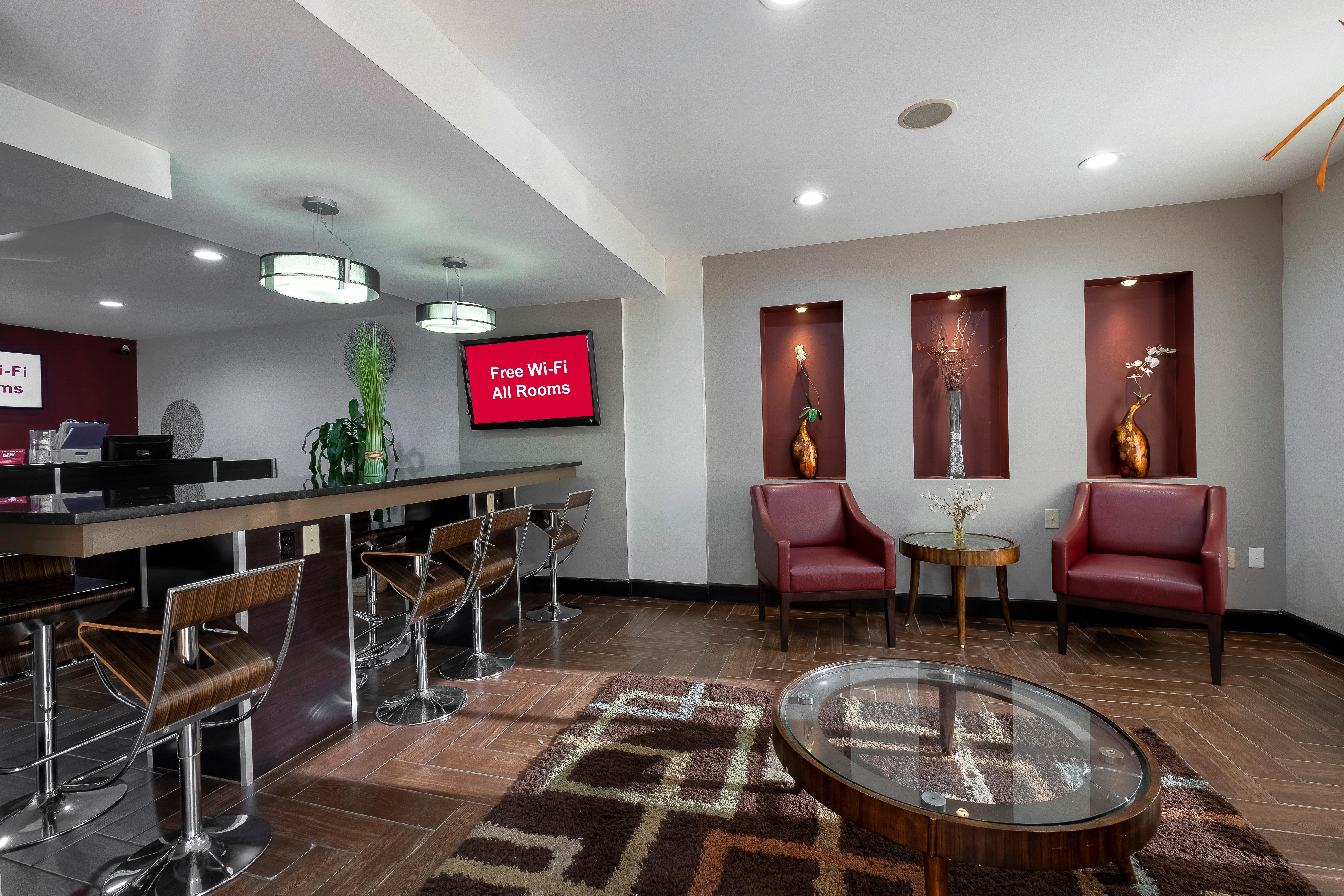 Red Roof Inn Raleigh North-Crabtree Mall-Lenovo Center Екстериор снимка
