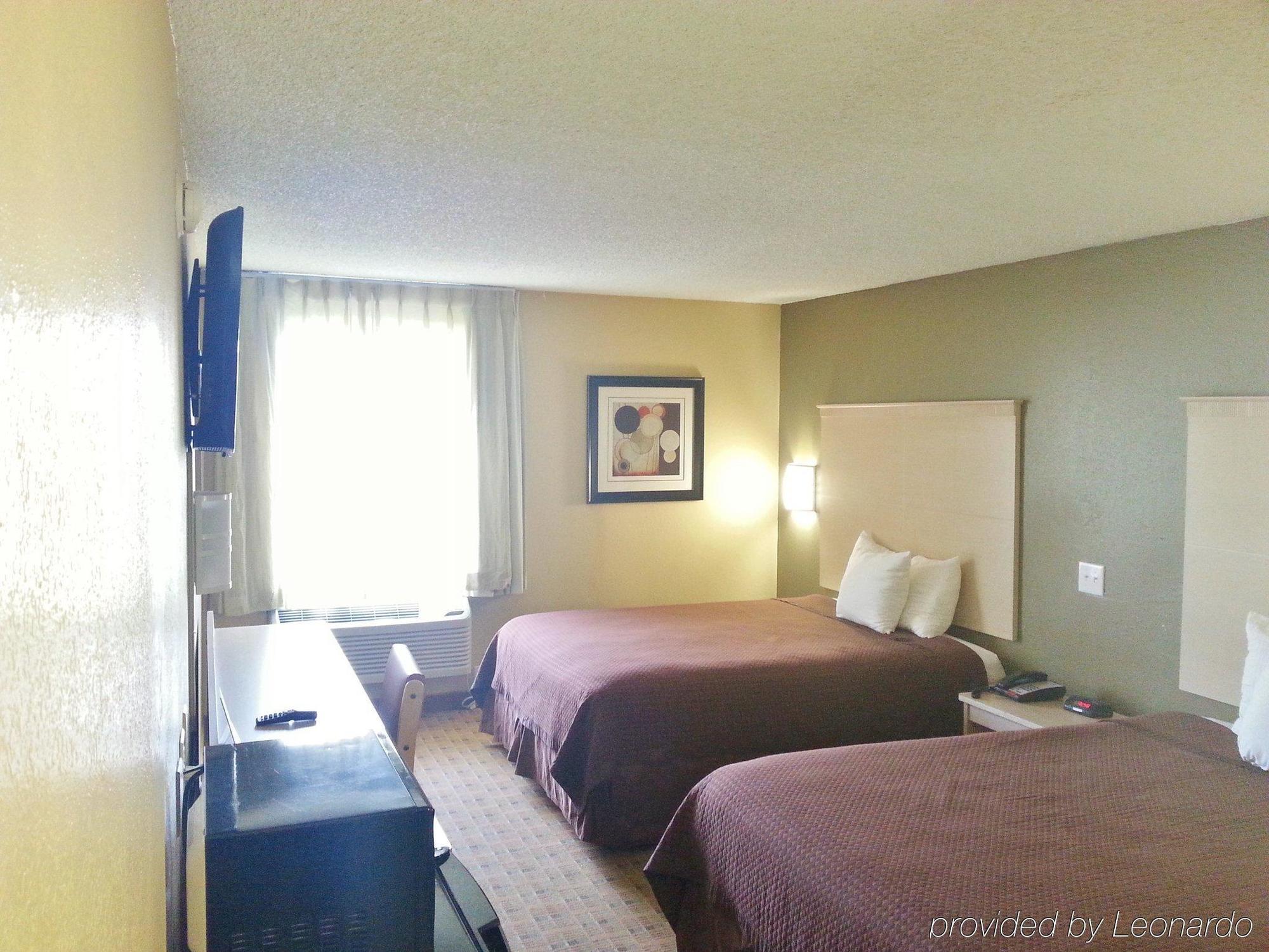 Red Roof Inn Raleigh North-Crabtree Mall-Lenovo Center Екстериор снимка