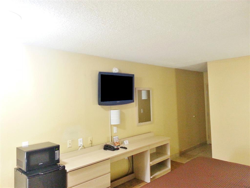 Red Roof Inn Raleigh North-Crabtree Mall-Lenovo Center Стая снимка