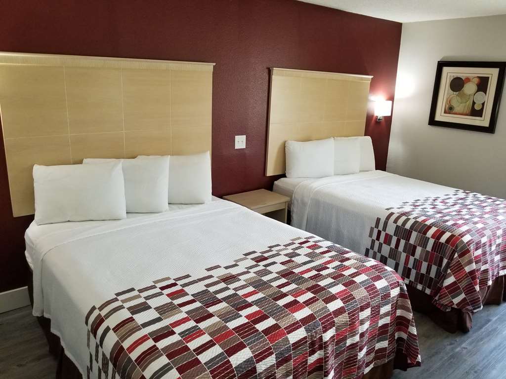 Red Roof Inn Raleigh North-Crabtree Mall-Lenovo Center Стая снимка